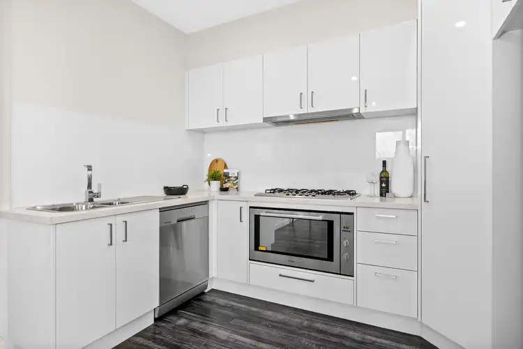 Fourth view of Homely unit listing, 2/14 Wallace Avenue, Dandenong VIC 3175