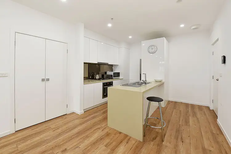 Third view of Homely apartment listing, 7/4 Gillies Street, Essendon North VIC 3041