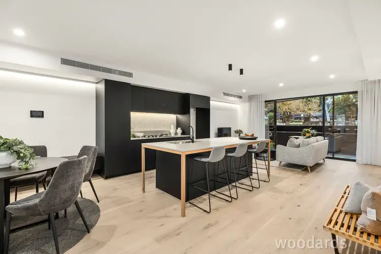 2/12 Curlew Court, Doncaster VIC 3108