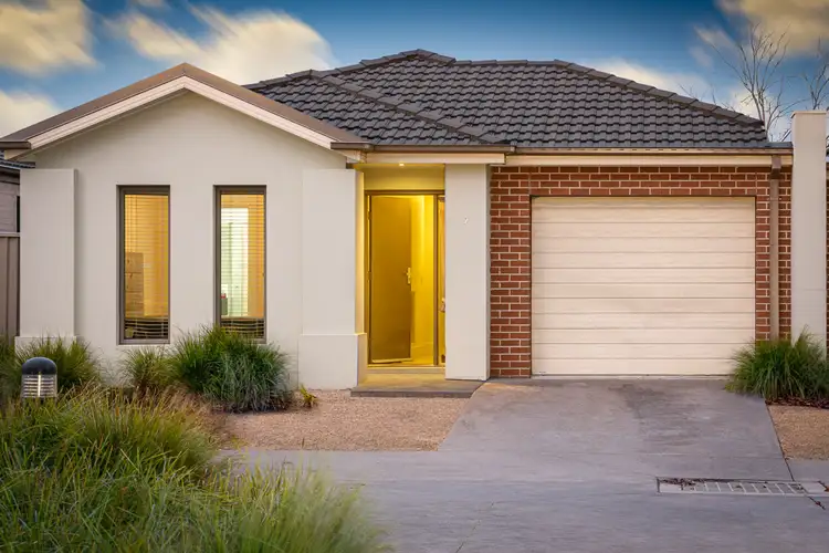 9 Fitzgerald Avenue, Alfredton VIC 3350