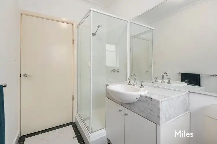 Sixth view of Homely apartment listing, 5B/202 Lower Heidelberg Road, Ivanhoe East VIC 3079
