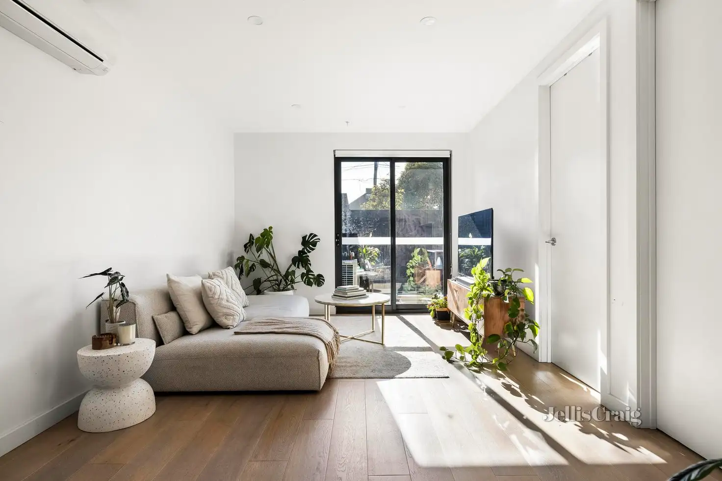 Main view of Homely apartment listing, 1/143 - 147 Neerim Road, Glen Huntly VIC 3163