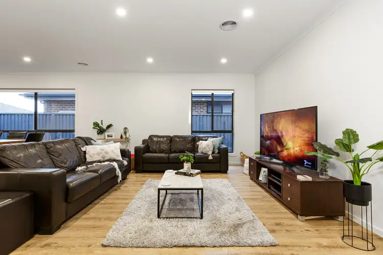 Sixth view of Homely house listing, 73 Lugano Avenue, Alfredton VIC 3350