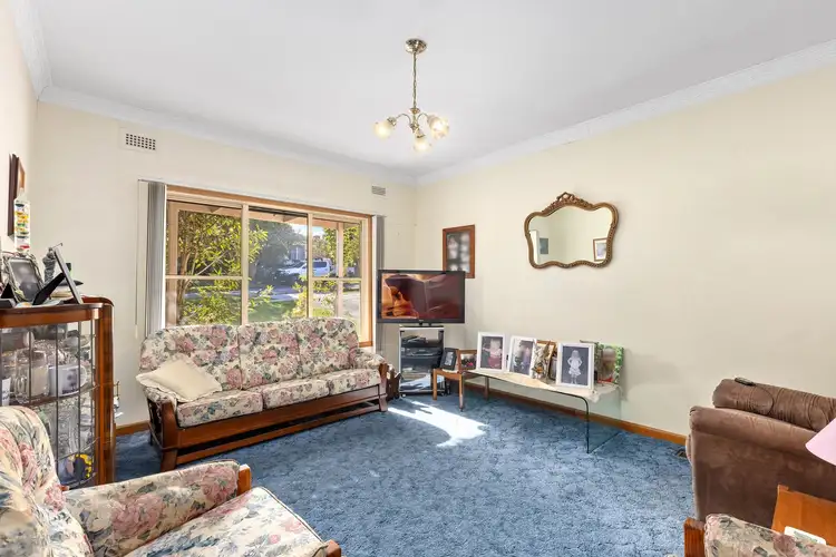 Sixth view of Homely house listing, 42 Darbyshire Road, Mount Waverley VIC 3149