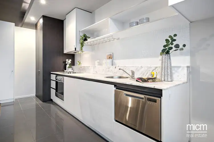 Fifth view of Homely apartment listing, 604/320 St Kilda Road, Southbank VIC 3006