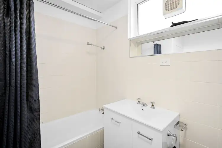 Sixth view of Homely apartment listing, 3/35 Hampton Parade, West Footscray VIC 3012
