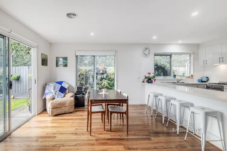 Third view of Homely unit listing, 2/6 Hodgson Grove, Bentleigh East VIC 3165