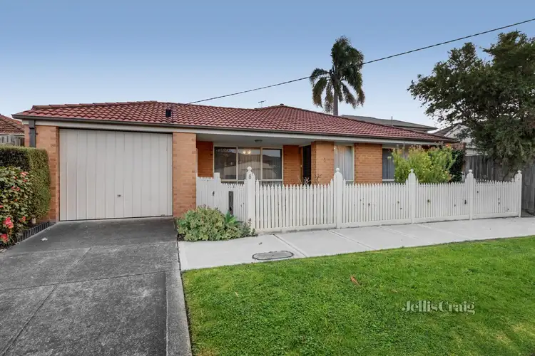 5 Lyons Street, Bentleigh East VIC 3165
