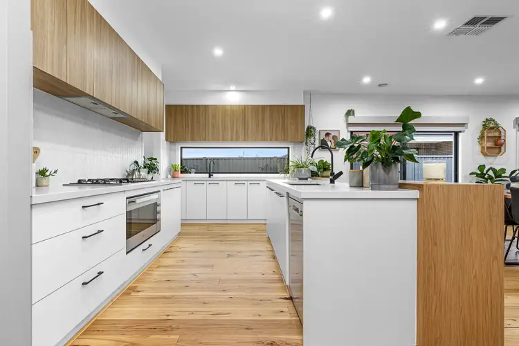 Fifth view of Homely house listing, 3 Granland Way, Lucas VIC 3350