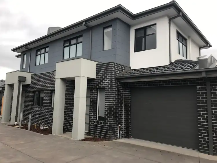 8/37 Latham Street, Werribee VIC 3030