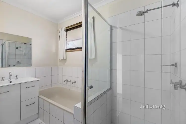 Sixth view of Homely unit listing, 1/97 Yallambie Road, Macleod VIC 3085