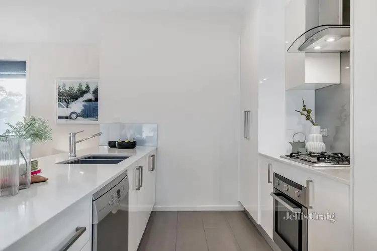 Fifth view of Homely unit listing, 2/168 Rattray Road, Montmorency VIC 3094