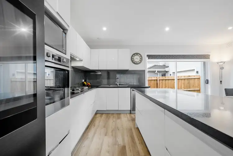 Fifth view of Homely townhouse listing, 1/1 Olive Avenue, Mount Waverley VIC 3149
