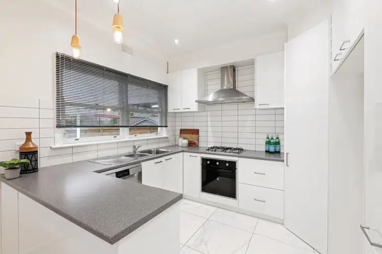 Fourth view of Homely house listing, 5 Hamlet Street, Wendouree VIC 3355
