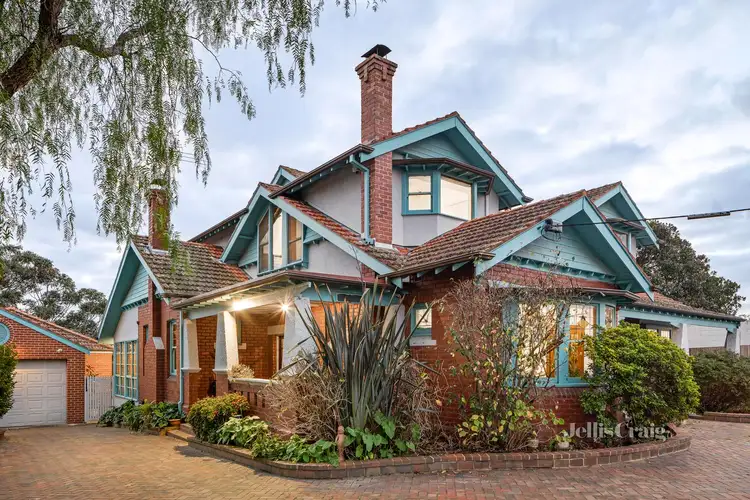 20 Rockbeare Grove, Ivanhoe VIC 3079