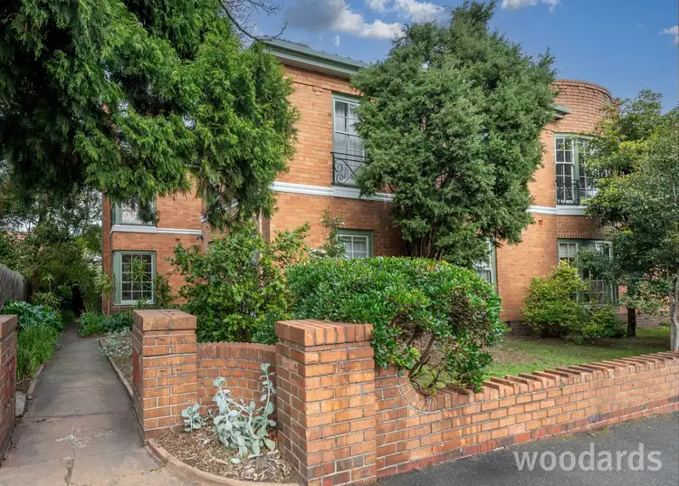 2/14 Riversdale Road, Hawthorn VIC 3122