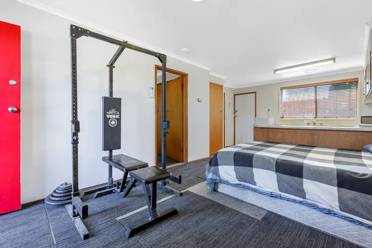 Fifth view of Homely unit listing, 6/8 Regent Drive, Canadian VIC 3350