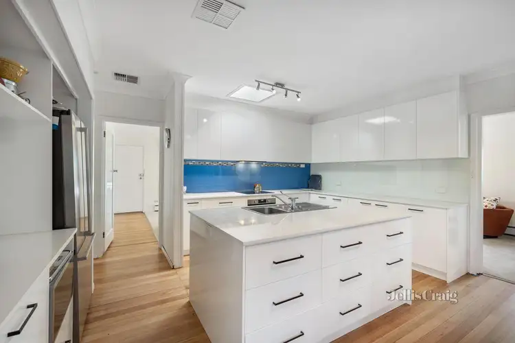 Fifth view of Homely house listing, 2 Alameda Street, Parkdale VIC 3195