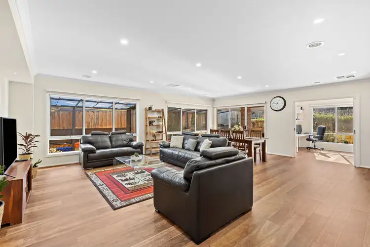 Third view of Homely house listing, 4 Griffiths Court, Mount Waverley VIC 3149