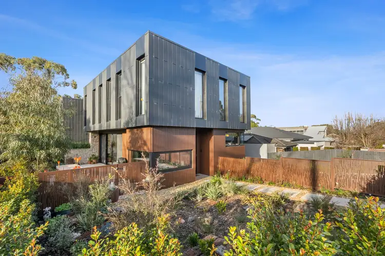 14A Bruce Street, Mount Waverley VIC 3149