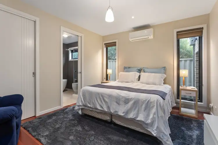 Fifth view of Homely townhouse listing, 2/18 Railway Parade South, Chadstone VIC 3148