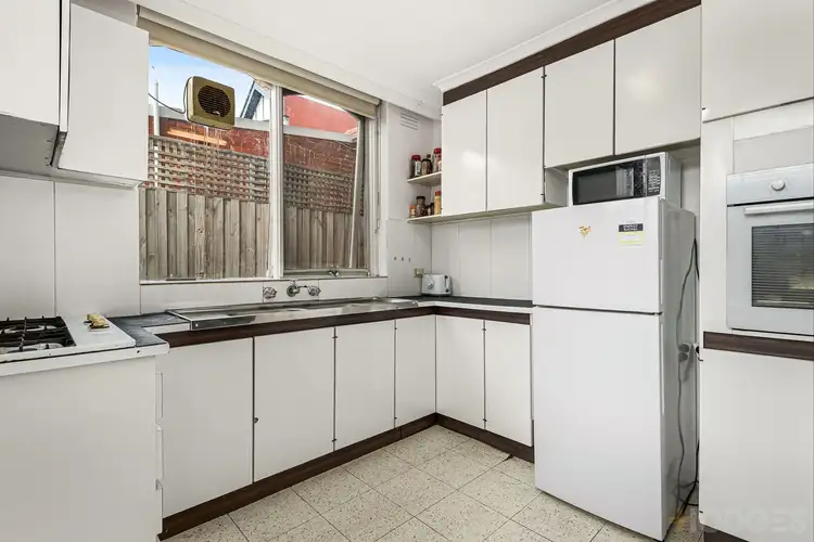 Fourth view of Homely apartment listing, 2/36 Burns Street, Elwood VIC 3184