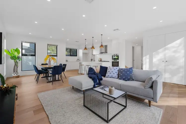 1/9 Barrington Drive, Ashwood VIC 3147
