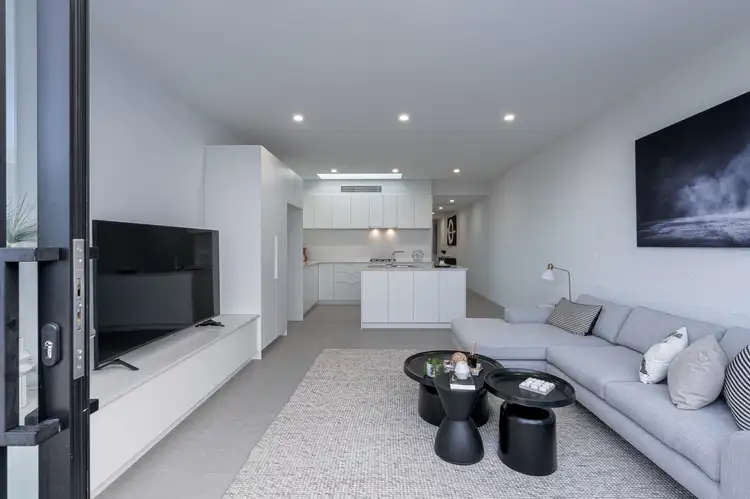 2/22 Ormond Road, Elwood VIC 3184