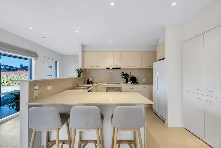 Fifth view of Homely townhouse listing, 6/39 Brownfield Street, Mordialloc VIC 3195