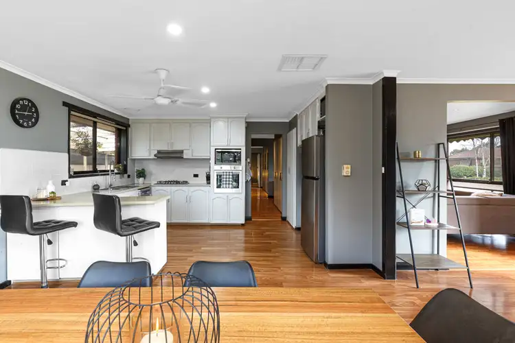 Sixth view of Homely house listing, 2 Tyar Court, Sebastopol VIC 3356