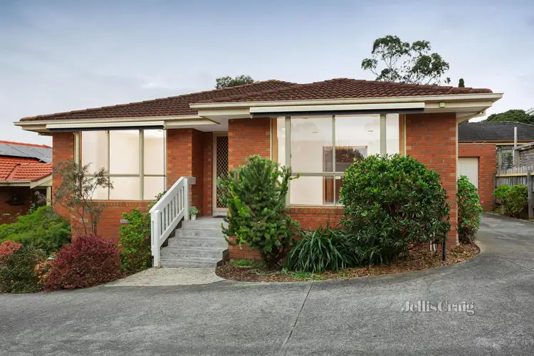 Main view of Homely unit listing, 2/8 Station Road, Montmorency VIC 3094