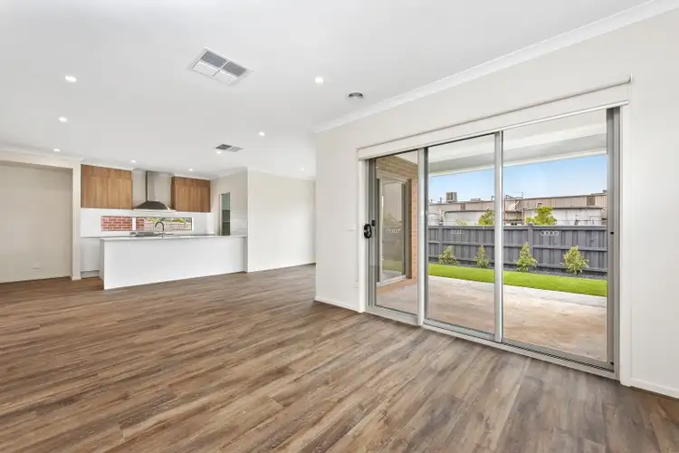 Fifth view of Homely house listing, 72 Cinnamon Drive, Lake Gardens VIC 3355
