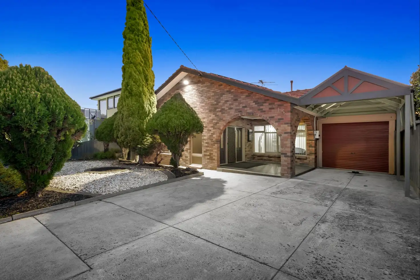 Main view of Homely house listing, 15 Simmonds Street, Hughesdale VIC 3166