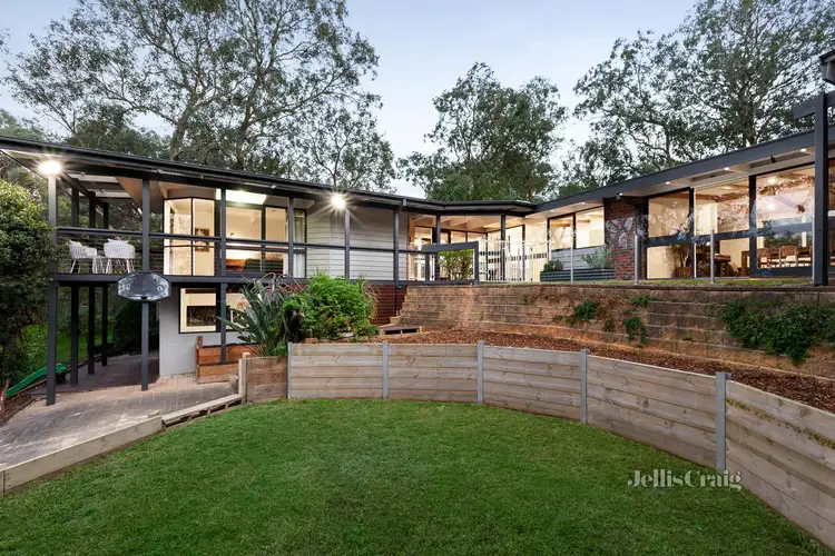 36 Highpoint Crescent, Eltham North VIC 3095