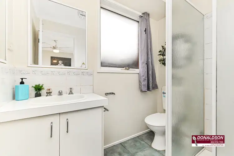 Sixth view of Homely house listing, 9 Durham Court, Narre Warren VIC 3805