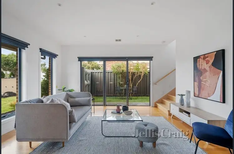 1/15 Olive Grove, Pascoe Vale VIC 3044
