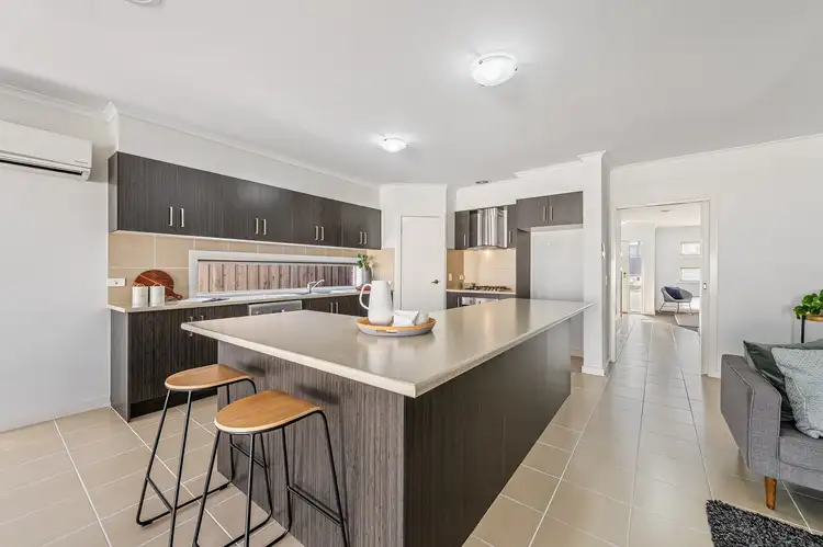 Fifth view of Homely house listing, 1/2 Tedesco Court, Werribee VIC 3030