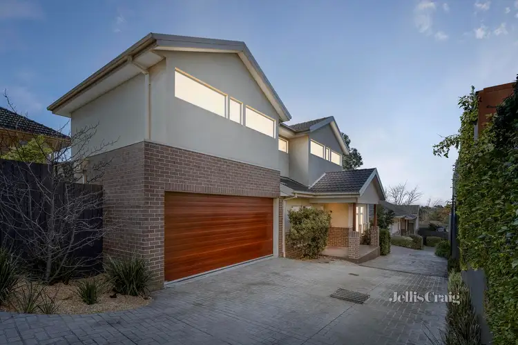 Main view of Homely townhouse listing, 2/44 Mountain View Parade, Rosanna VIC 3084