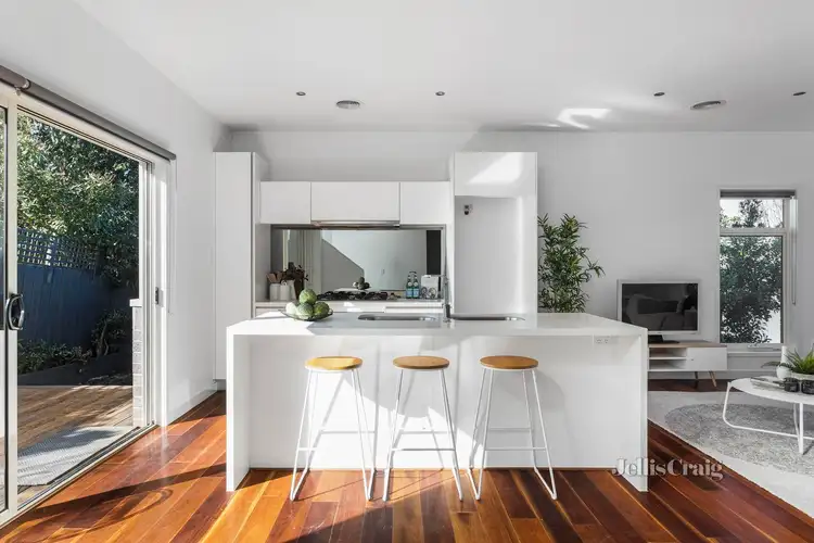 Fifth view of Homely townhouse listing, 2/44 Mountain View Parade, Rosanna VIC 3084