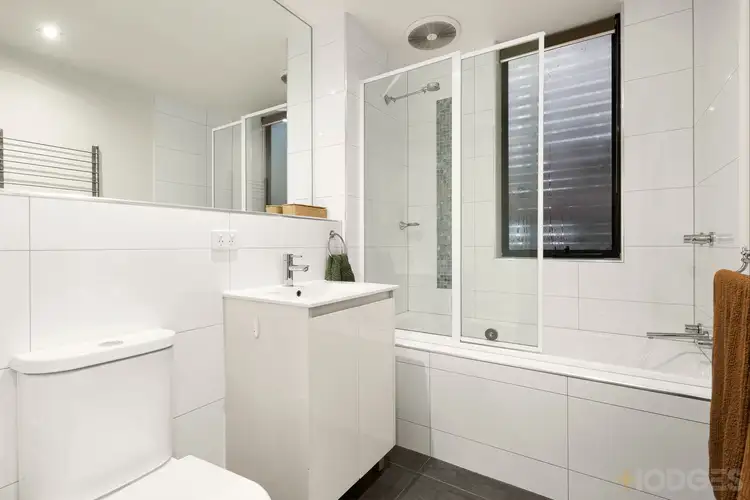 Fifth view of Homely apartment listing, 4/30 Selwyn Avenue, Elwood VIC 3184