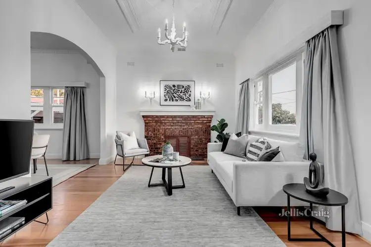 Second view of Homely house listing, 4 The Highway, Bentleigh VIC 3204