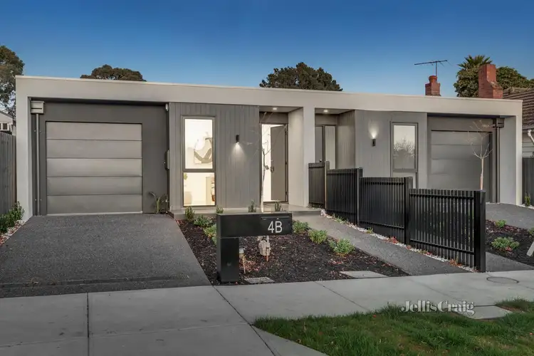 Fifth view of Homely townhouse listing, 4b Seathorpe Avenue, Bentleigh East VIC 3165
