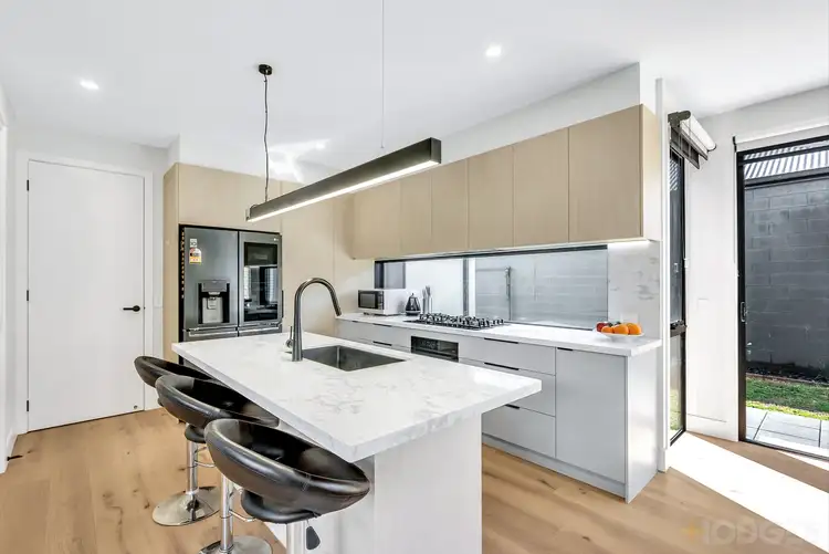 Fifth view of Homely townhouse listing, 2/37 Edithvale Road, Edithvale VIC 3196