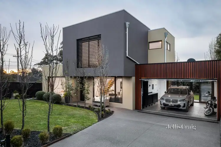 33 Airlie Road, Montmorency VIC 3094