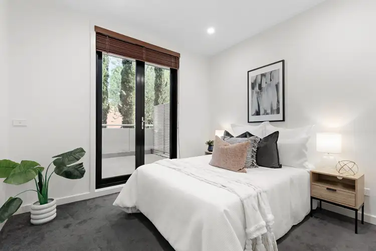 Sixth view of Homely apartment listing, 2/100 Mount Street, Kew VIC 3101
