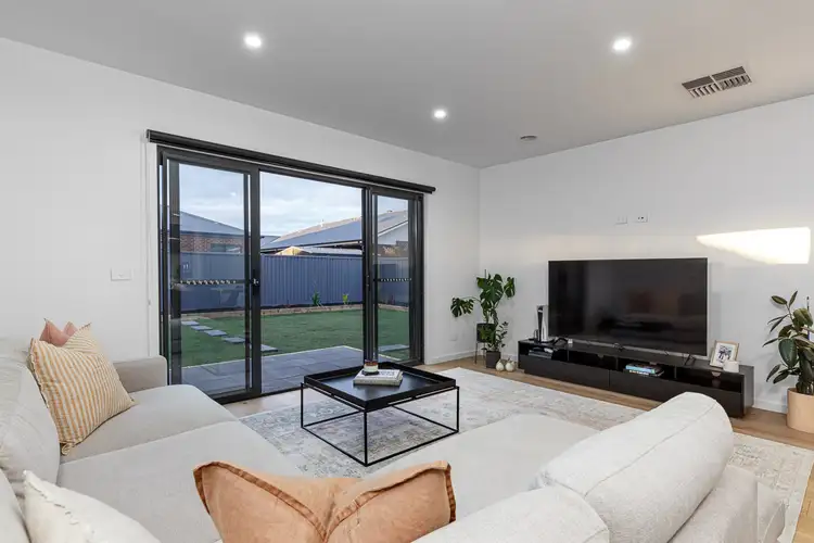 Fourth view of Homely house listing, 5 Armagh Street, Alfredton VIC 3350