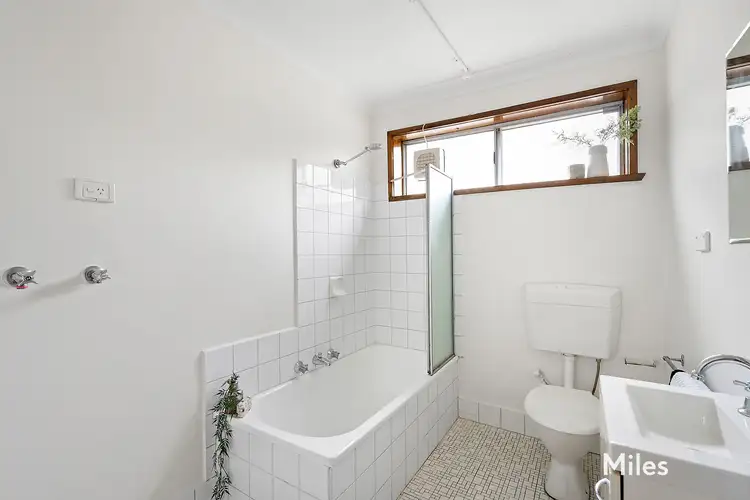 Fifth view of Homely apartment listing, 5/3 St Bernards Road, Alphington VIC 3078