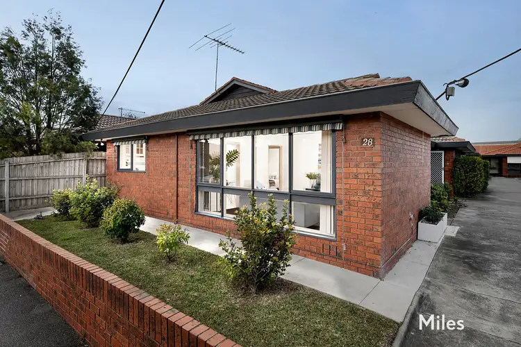 Main view of Homely unit listing, 1/28 Cassels Road, Brunswick VIC 3056