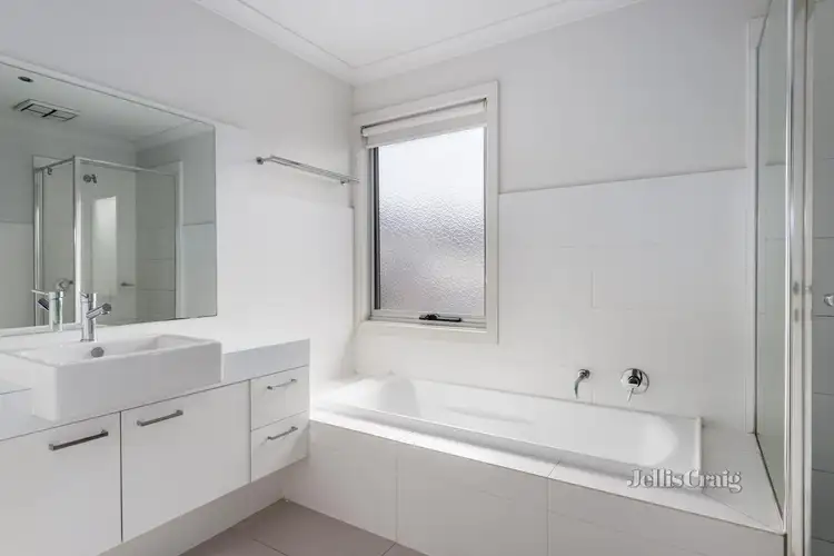 Fifth view of Homely townhouse listing, 1/147 Waiora Road, Heidelberg Heights VIC 3081