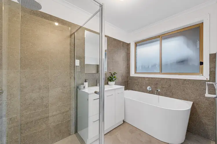 Sixth view of Homely house listing, 1/2 Mersey Court, Werribee VIC 3030